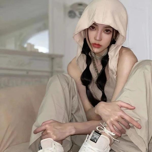 海报女郎